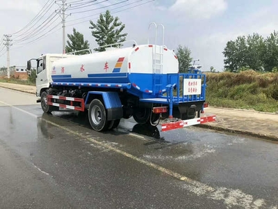 福建省道路灑水車購(gòu)買(mǎi)指南 渠道、品牌與選購(gòu)建議